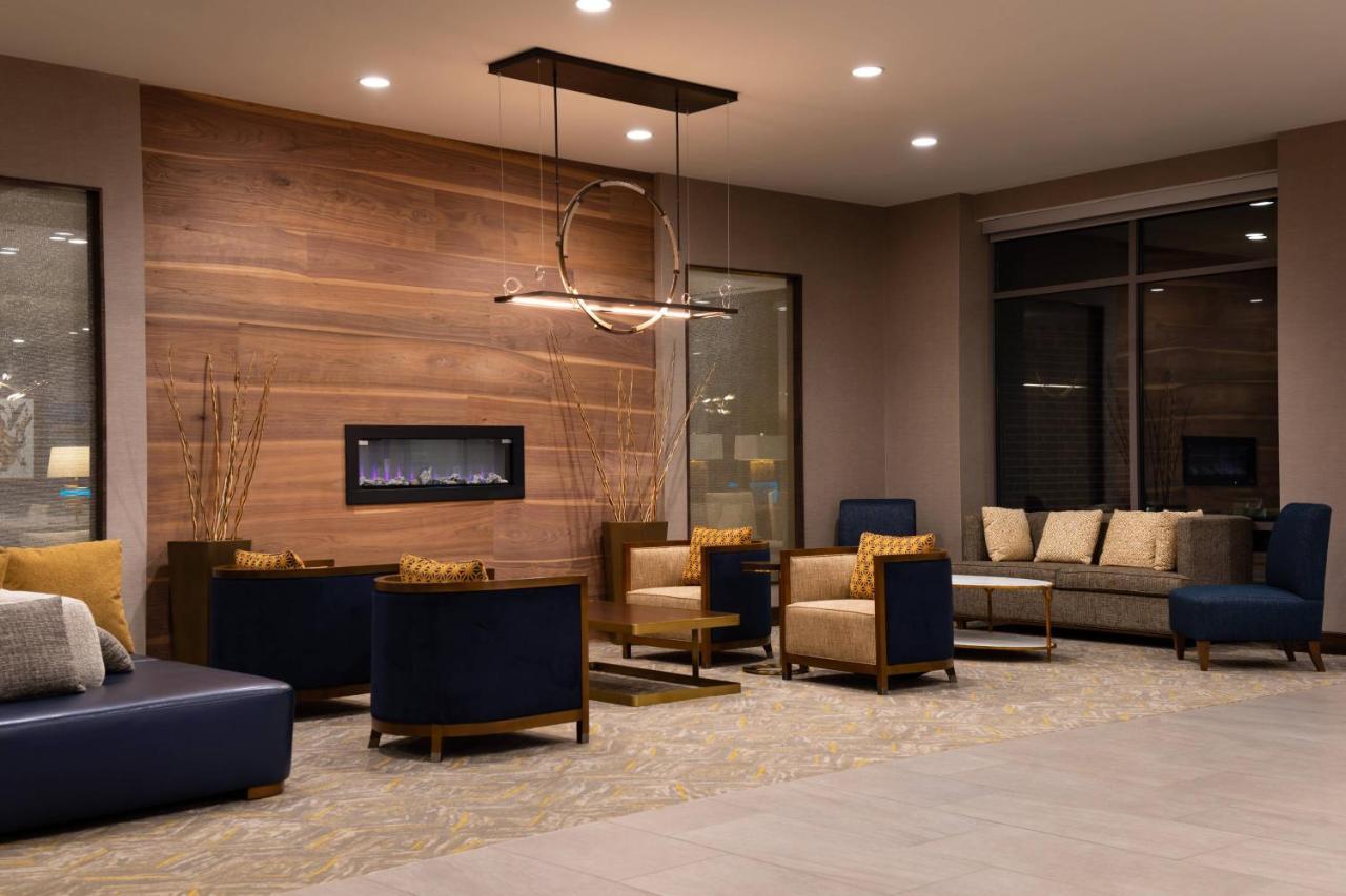 Courtyard By Marriott Charlotte Northlake Exterior photo